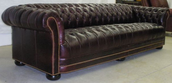 Bristol Sofa with Classic Tufted Seat